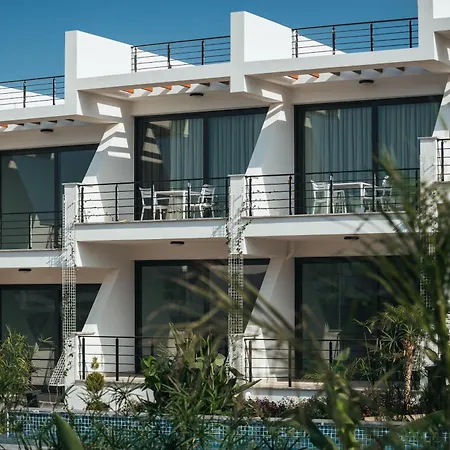 아파트 Pearl Island Homes